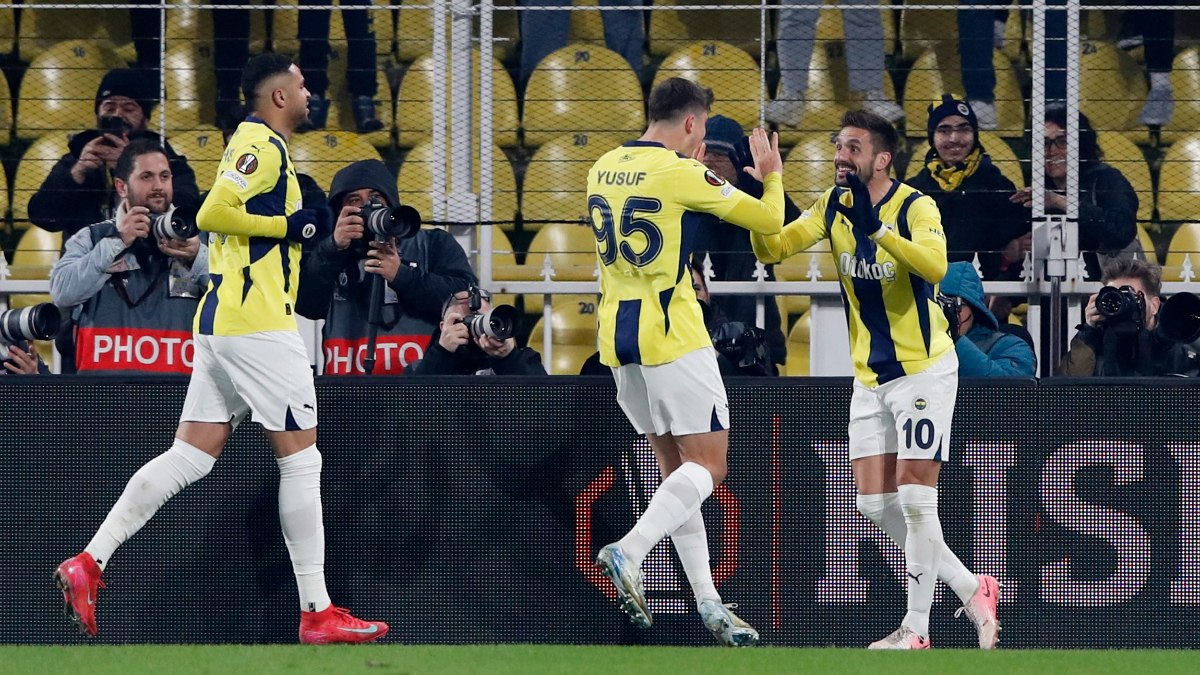 Fenerbahçe, Anderlecht’i devirdi